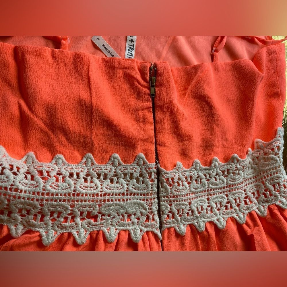 Live 4 Truth Orange Spaghetti Strap Short Jumpsuit Women's Size M BWT - Picture 10 of 12